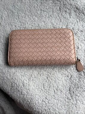 Bottega Veneta NAPPA Lambskin Leather Woven Zip-Around Wallet in Blush Pink